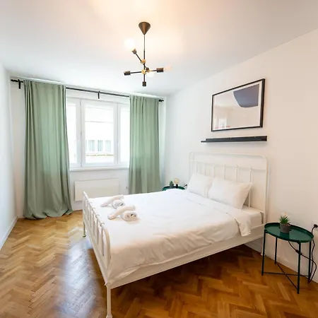 Διαμέρισμα Modern And Design In Center *